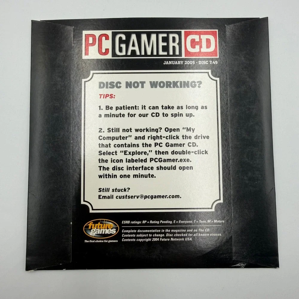 PC Gamer CD Jan 2005 Disc 7.49 World of Warcraft Goodie Bag WoW Art Renders Demo